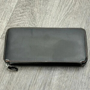 HOBO International Black and Red Genuine Leather Zippered Wallet EUC
